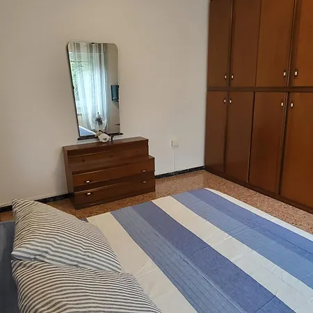 Casa Schiara لا سبيتسْيا